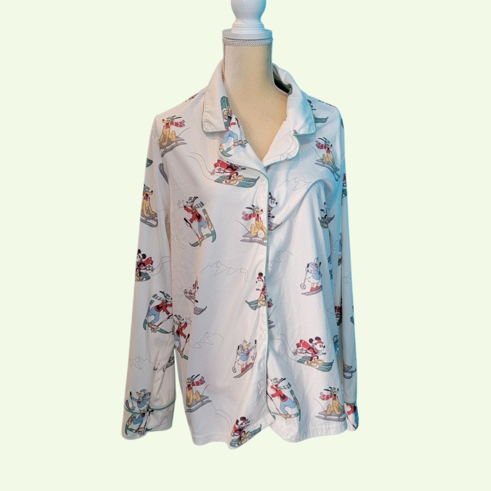Disney Women's Sz XL Flannel Pajama Top Long Sleeve Mickey Minnie Goofy skiing